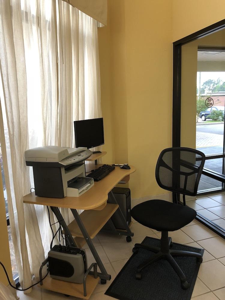 Millennium Inn Ellisville Экстерьер фото