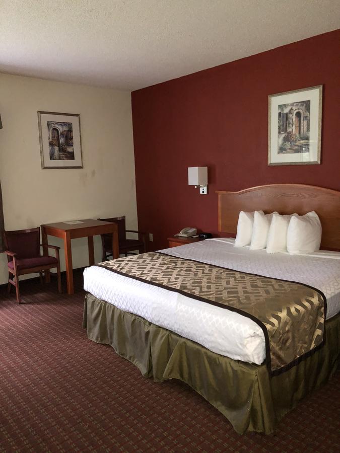 Millennium Inn Ellisville Экстерьер фото