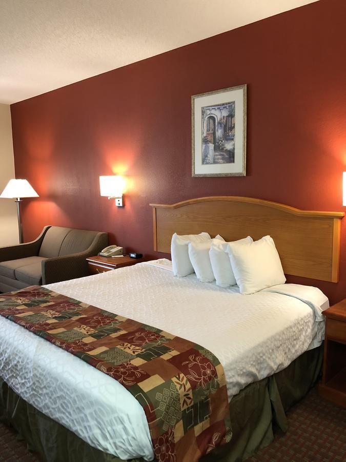 Millennium Inn Ellisville Экстерьер фото