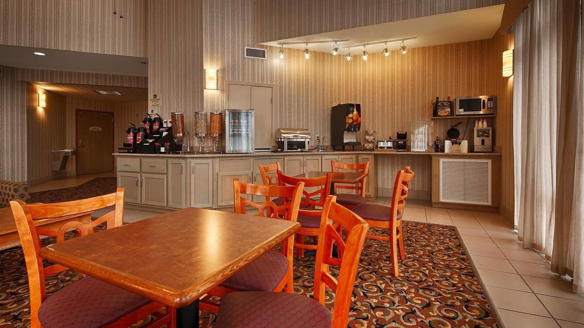 Millennium Inn Ellisville Экстерьер фото