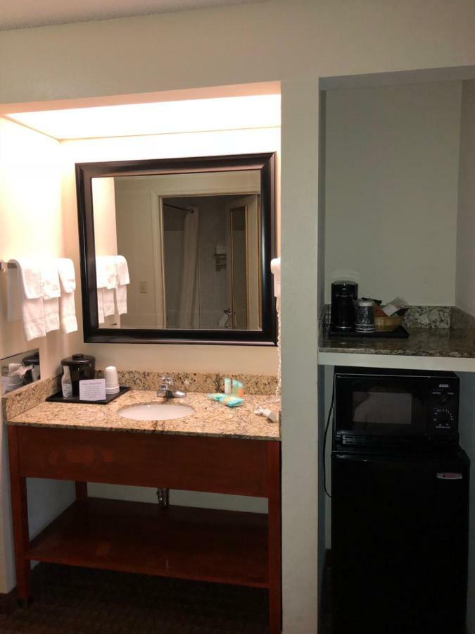 Millennium Inn Ellisville Экстерьер фото