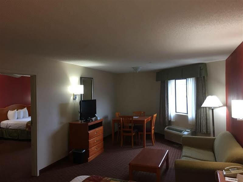 Millennium Inn Ellisville Экстерьер фото